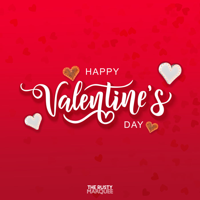 Achieve A Romantic Ambiance With These Marquee Lights