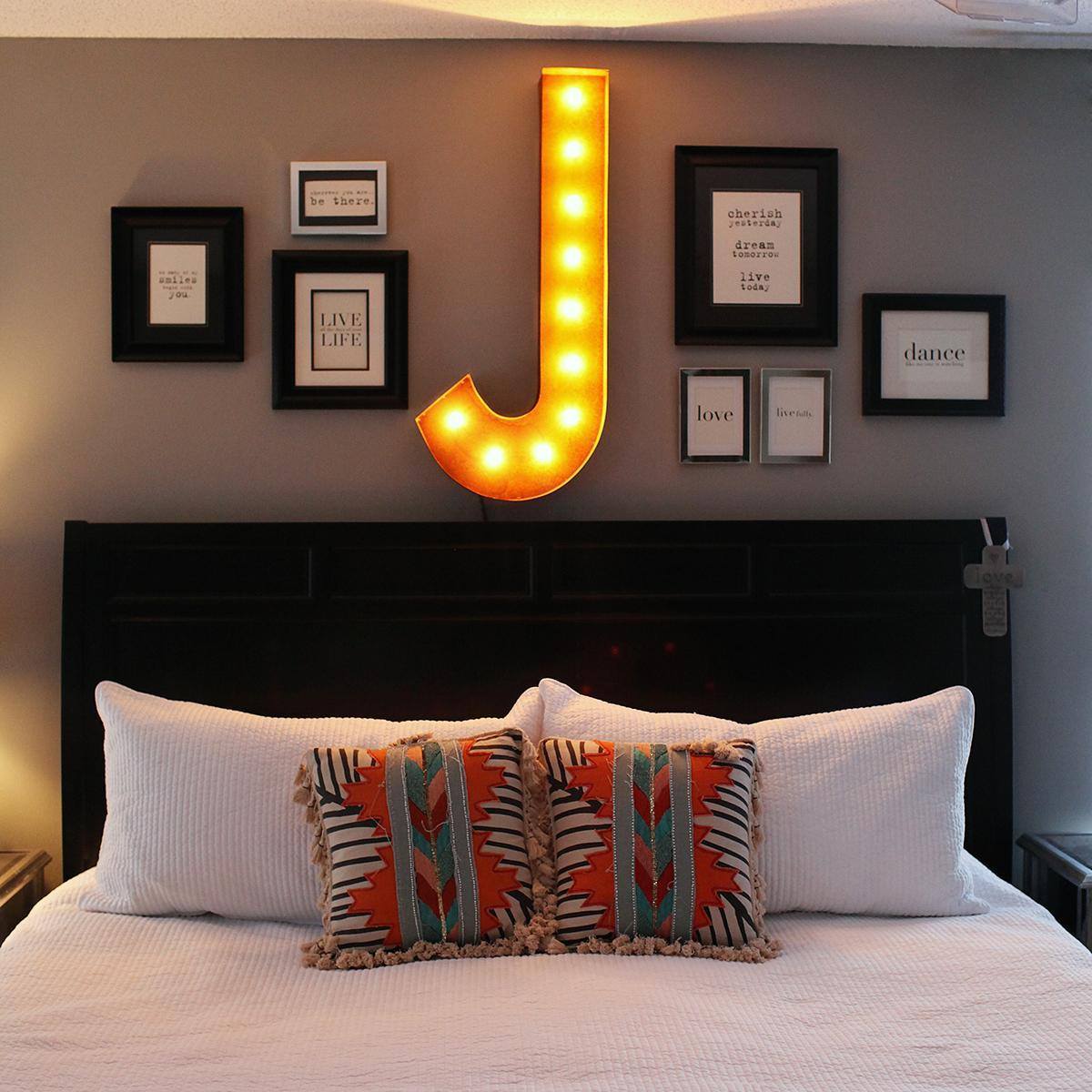 Light up letters for bedroom online