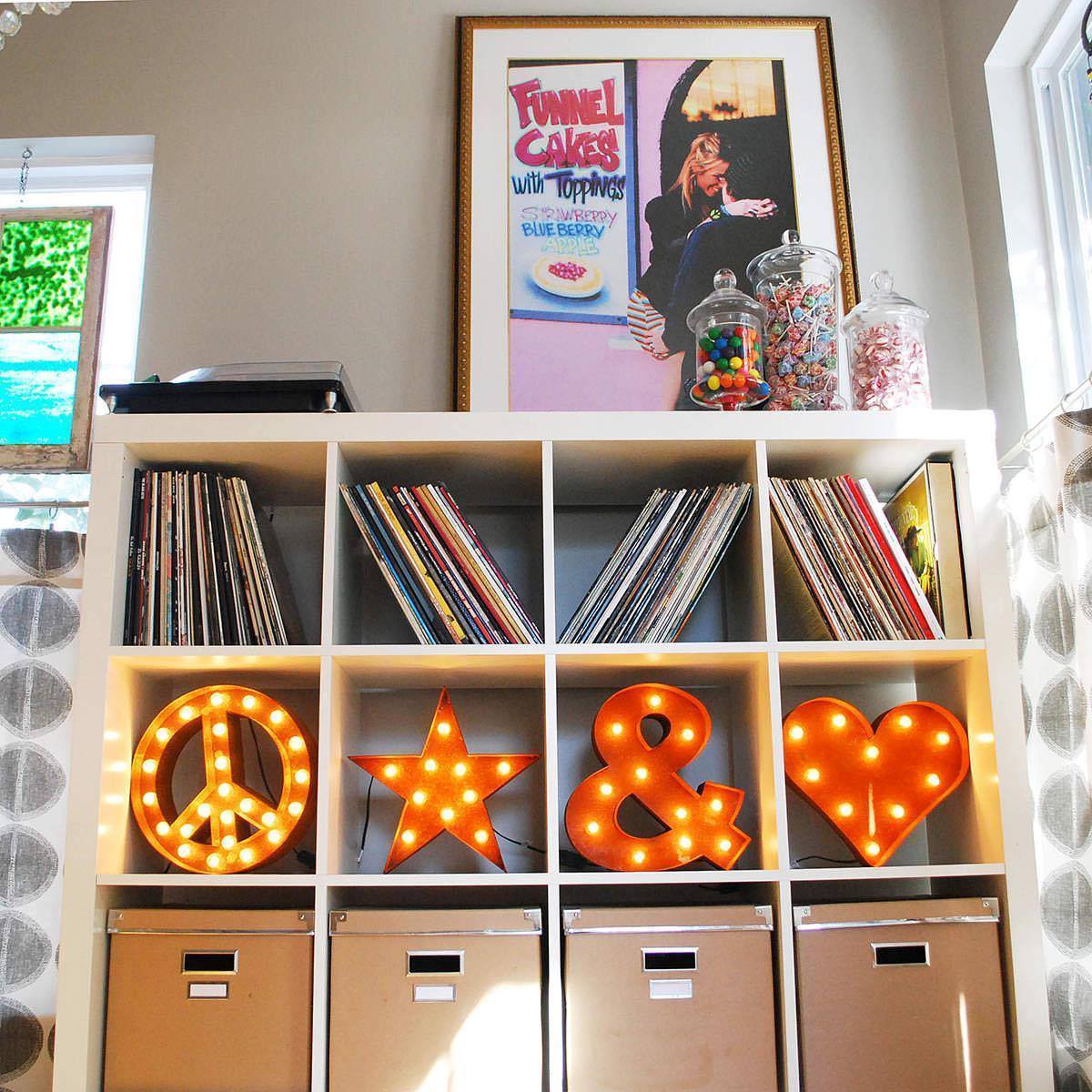 Marquee Symbol Lights - 12” Small Star Vintage Marquee Sign With Lights