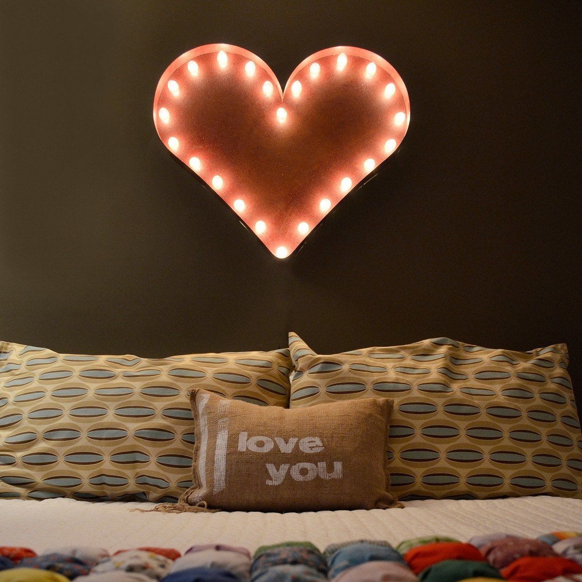 Marquee Symbol Lights - 24” Heart Vintage Marquee Lights Sign (Rustic)
